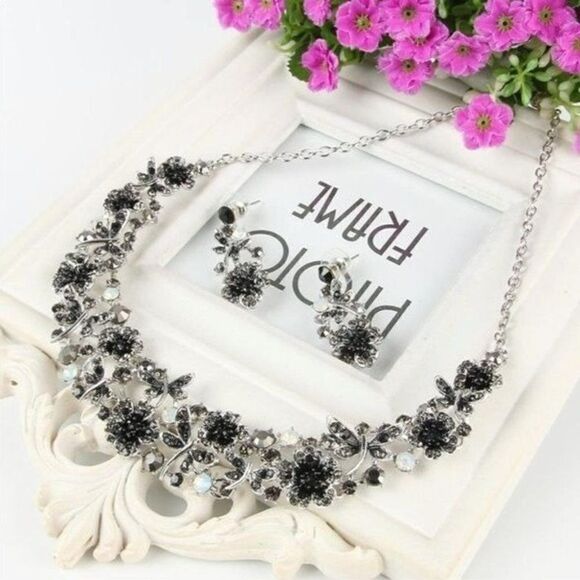 Silver & Black Onyx Austrian Crystal Hibiscus Butterfly Necklace & Earrings Set - Picture 5 of 8